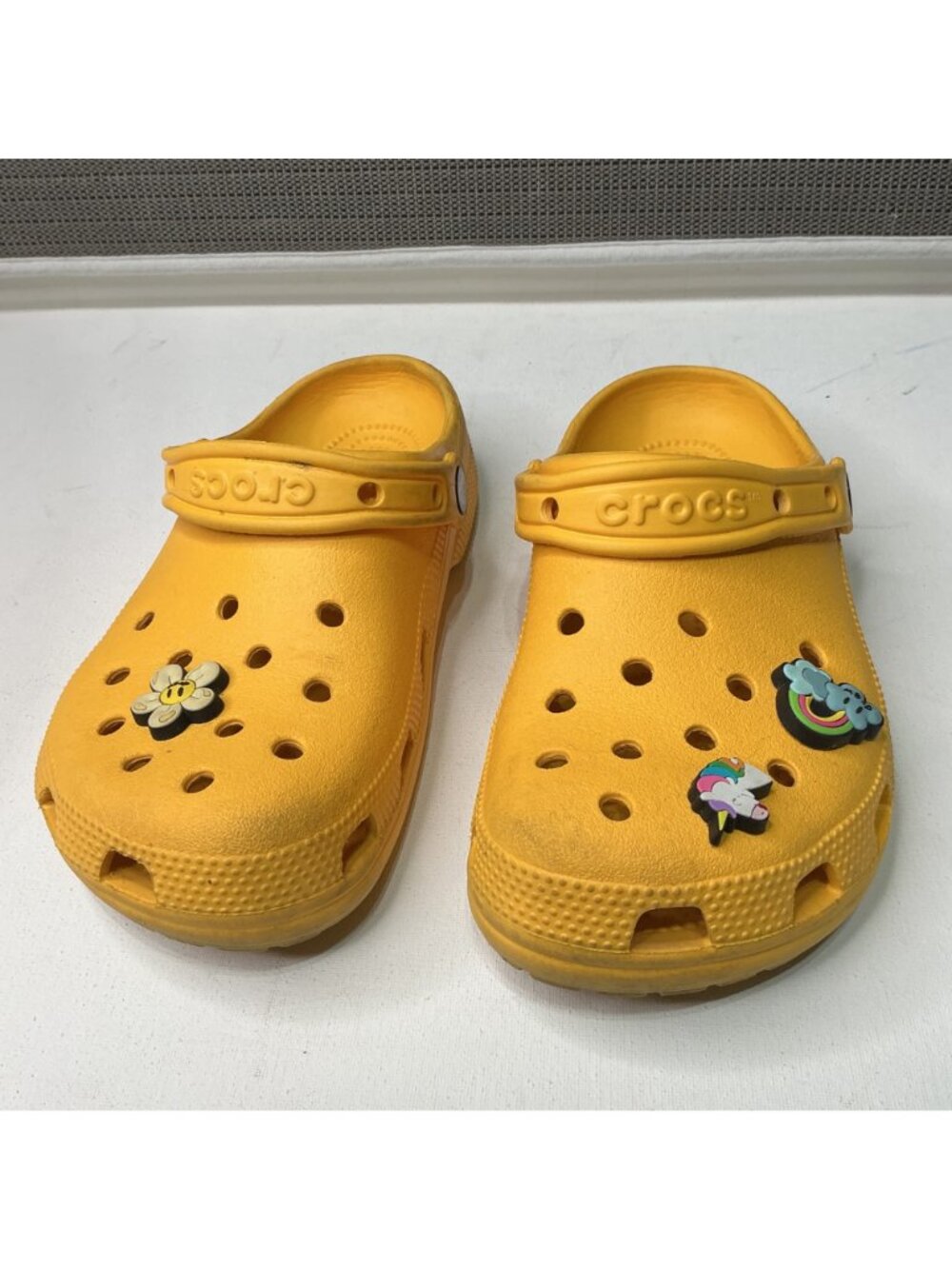 Yellow Crocs Classic Clogs With Fun Jibbitz Charms Womens Size 7 Comfortable - Picture 2 of 7